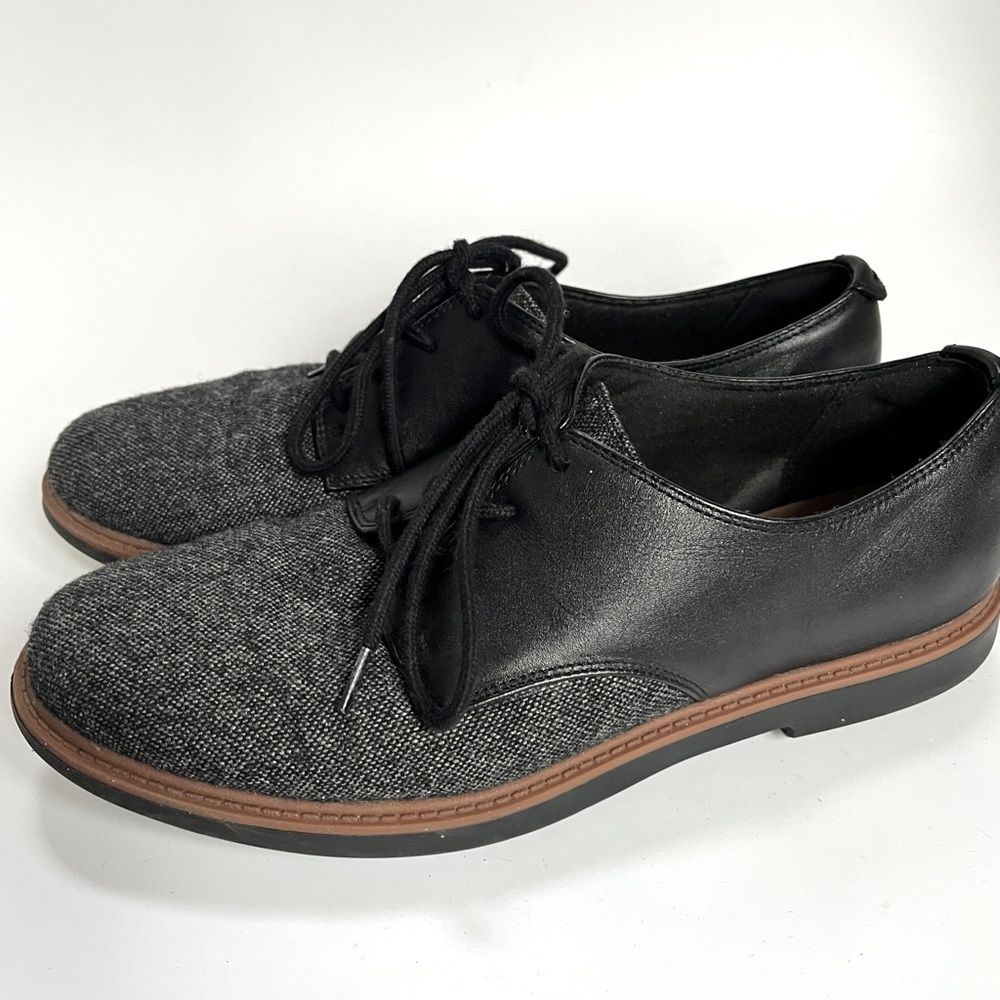 CLARKS COLLECTION black and tweed oxford lace up loafers